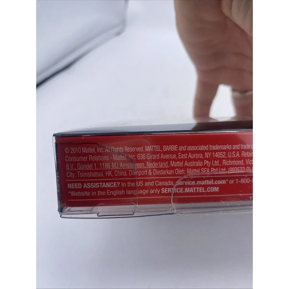 Mattel BARBIE BASICS BLACK LABEL Red Collection/Look No. 01 Accessory Target Exc